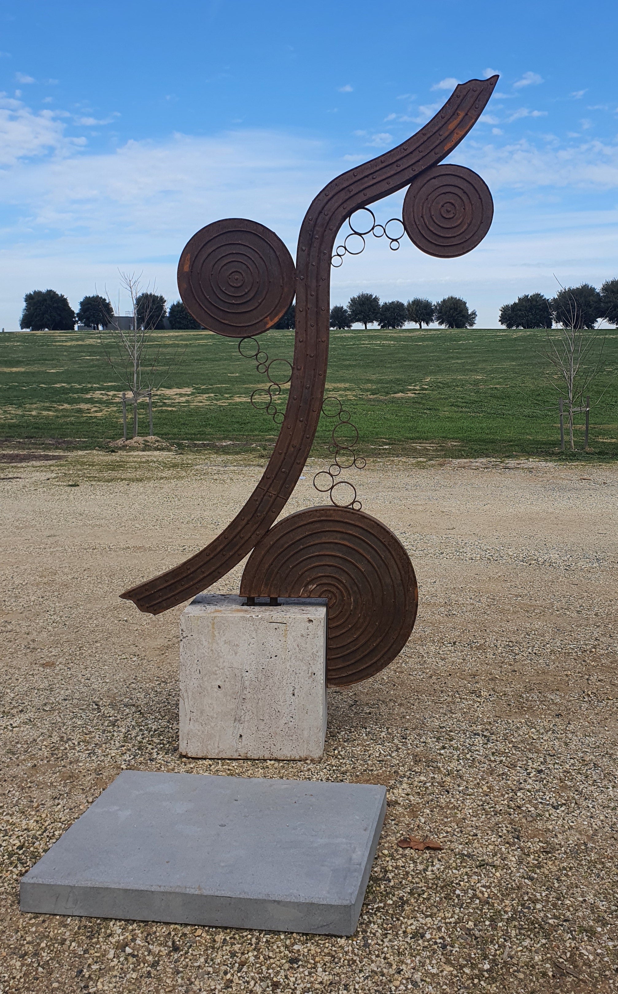'My Country II' | 230x105x30cm-thumbmail-2