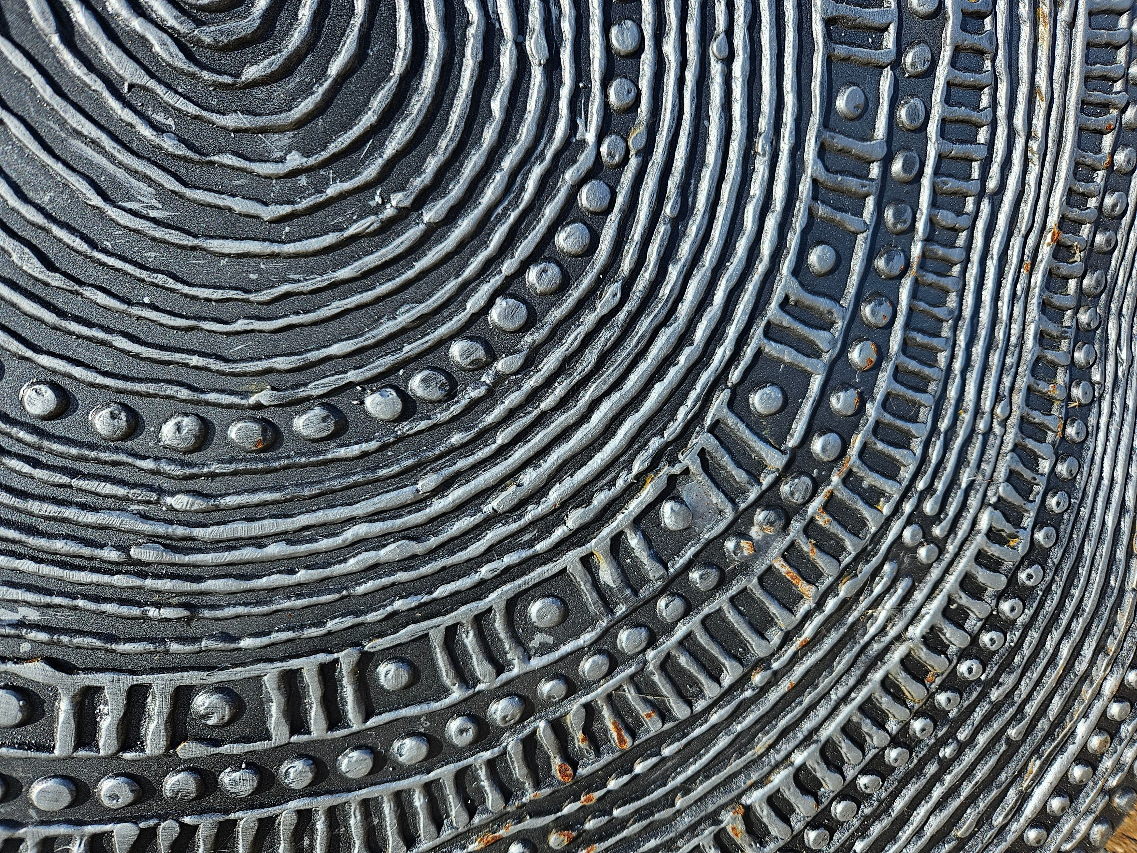 'Language of the Earth I' | 90x90x10cm