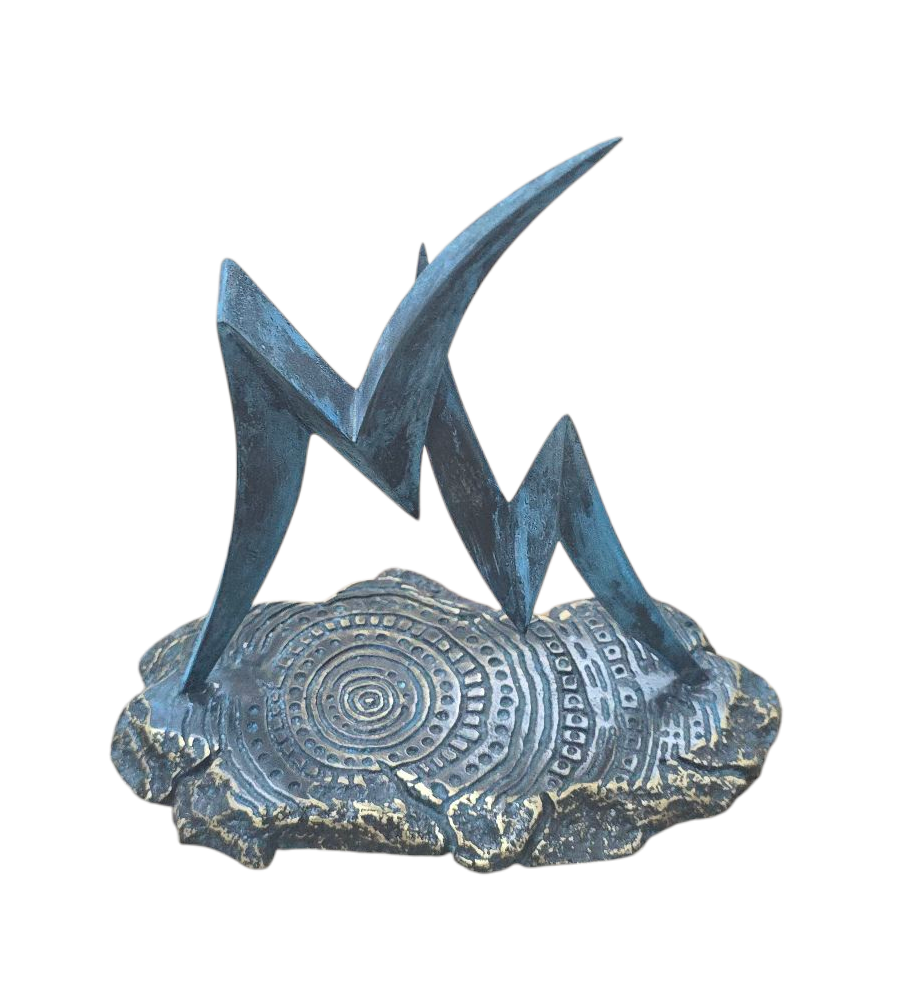 Sarrita King | 'Fire & Lightning' | 28x28x12cm