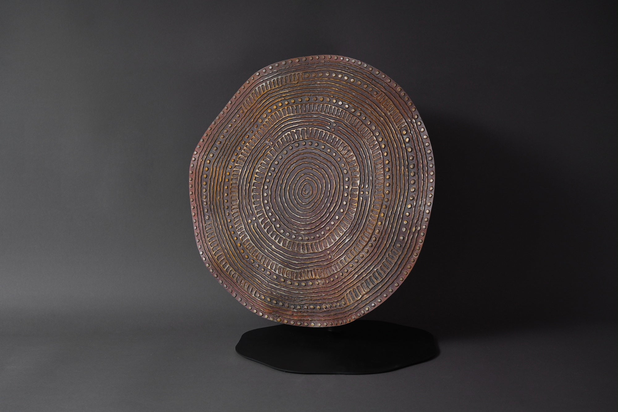 'Language of the Earth I' | 80x60x45cm