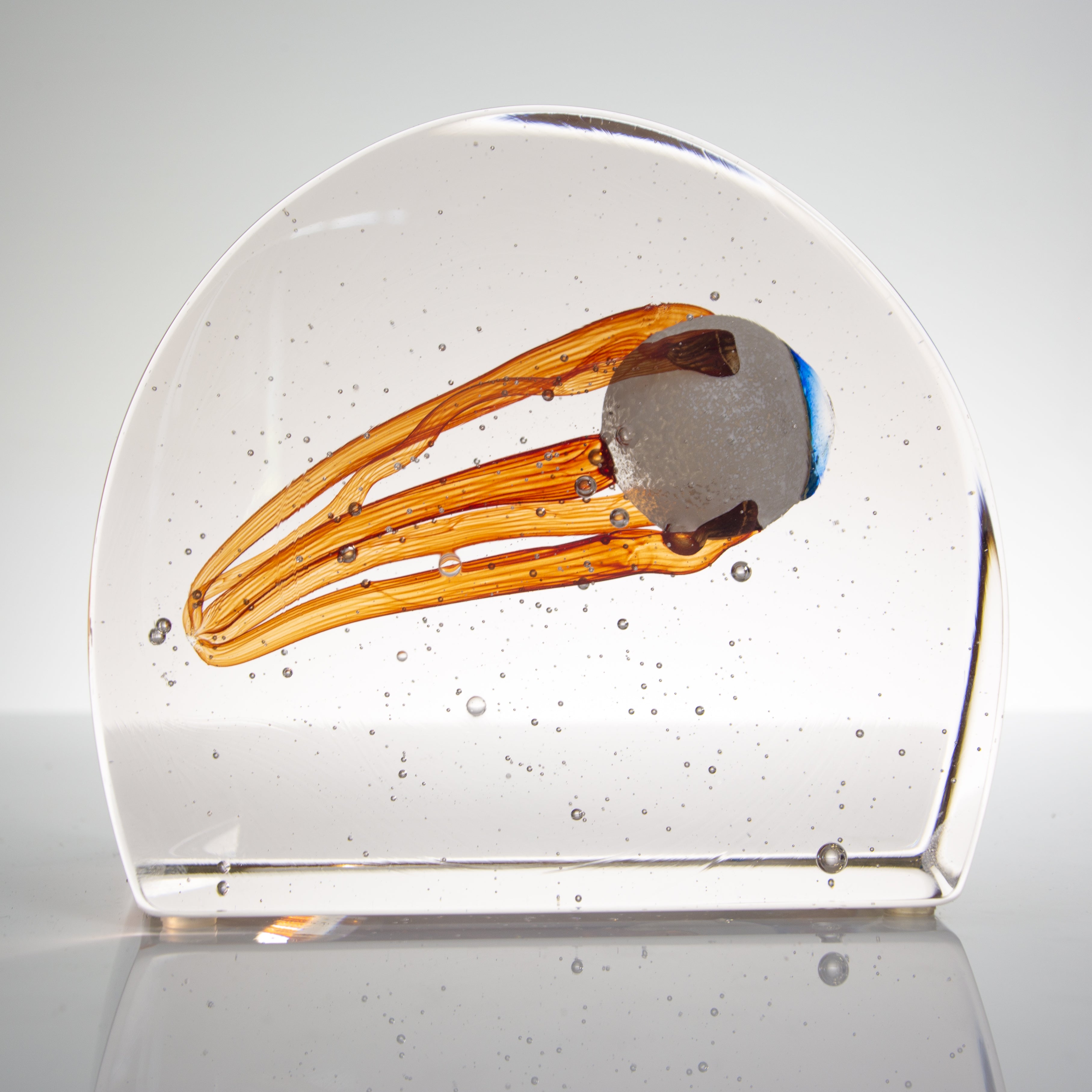 'The Surgeon's Gaze II' | 15x12x10.5cm