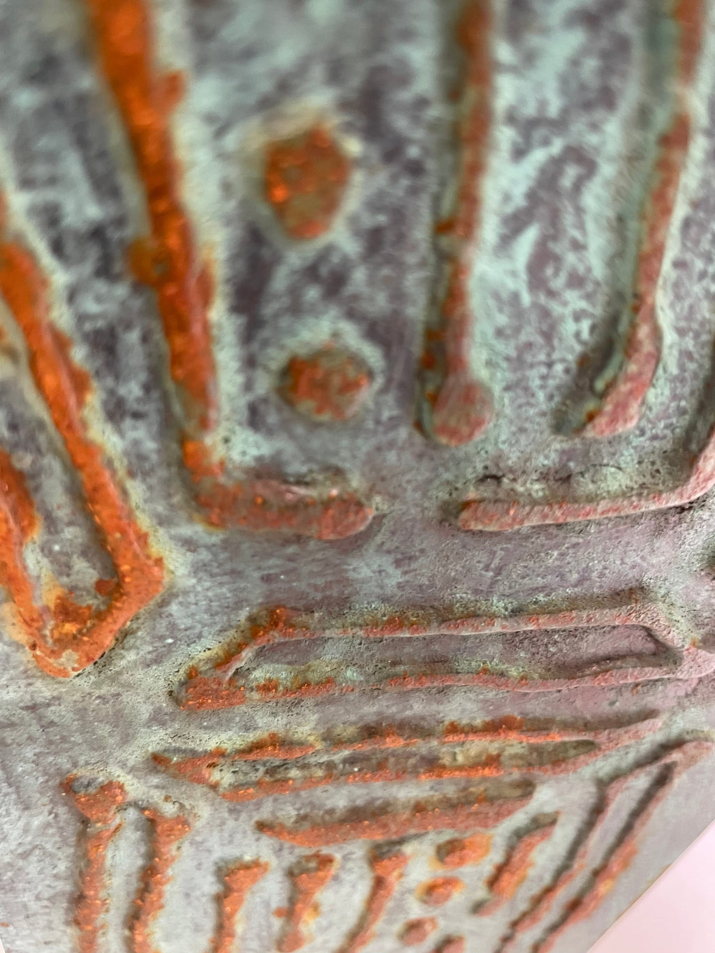 'Language of the Earth II' | 32x64x8cm